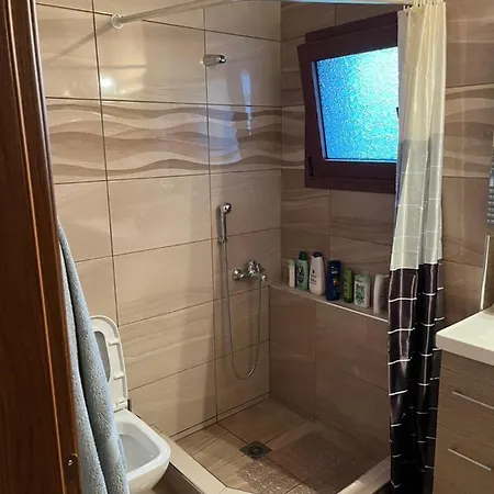 το πετρινο σπιτι του καστρη! με θεα τα μετεωρα Holiday home *