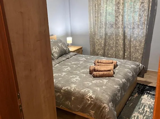 Σπίτι διακοπών το πετρινο σπιτι του καστρη! με θεα τα μετεωρα *