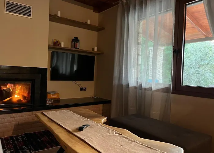 το πετρινο σπιτι του καστρη! με θεα τα μετεωρα Σπίτι διακοπών