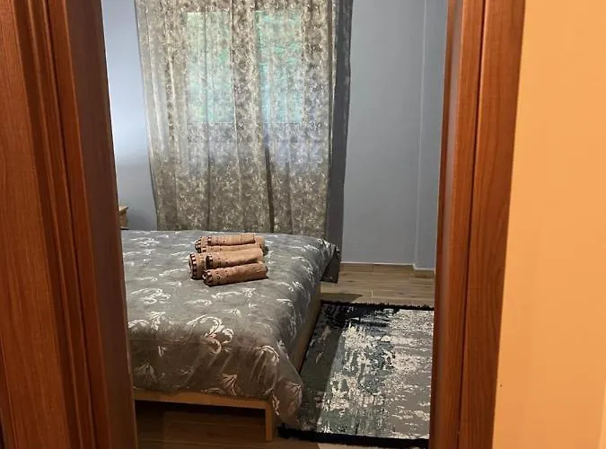 το πετρινο σπιτι του καστρη! με θεα τα μετεωρα * 卡兰巴卡